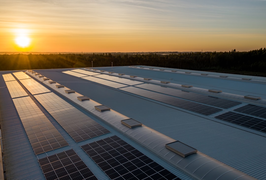 our-story-02 black-and-white-solar-panels-0gbrjl3vzf4
